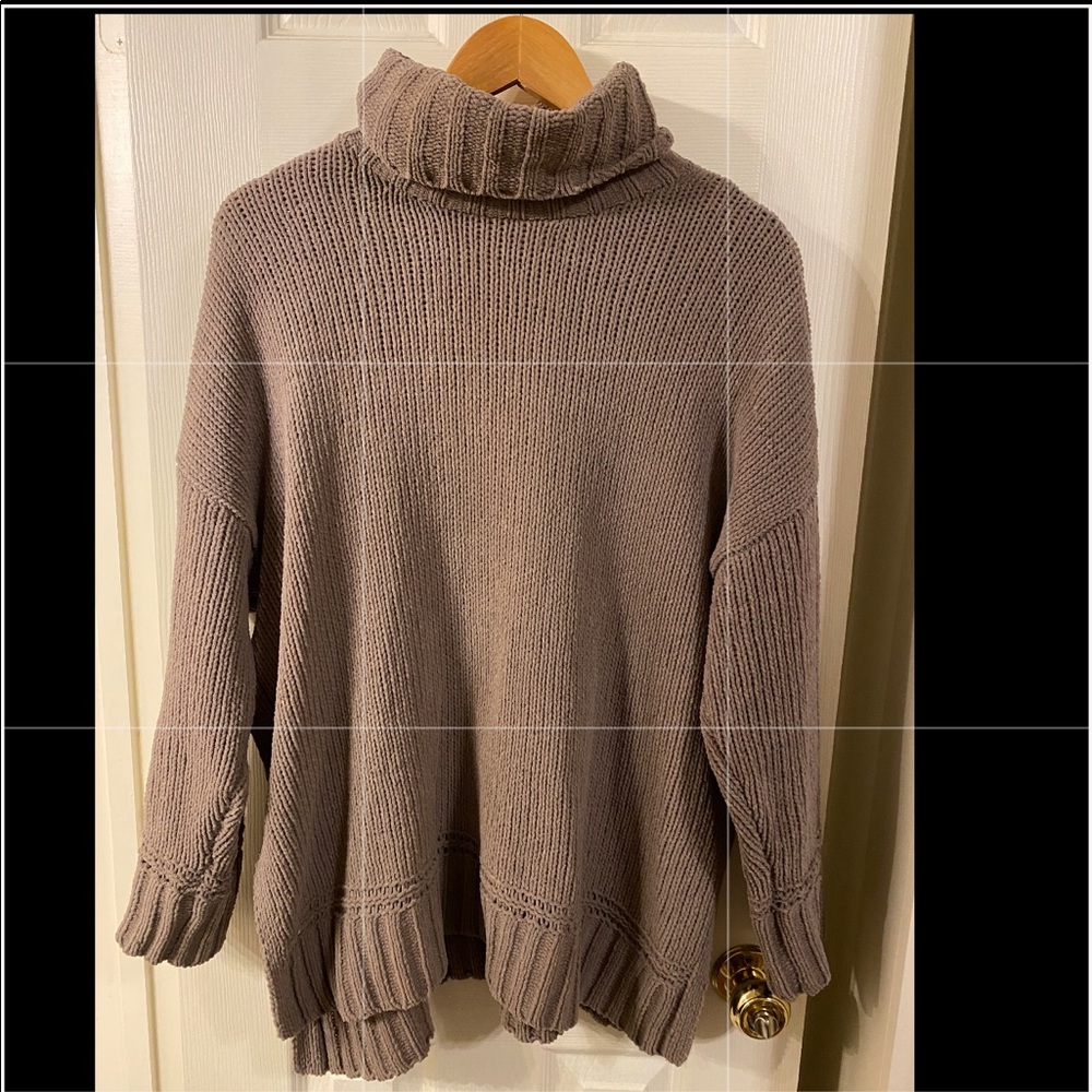 AERIE Smokey gray knitted sweater